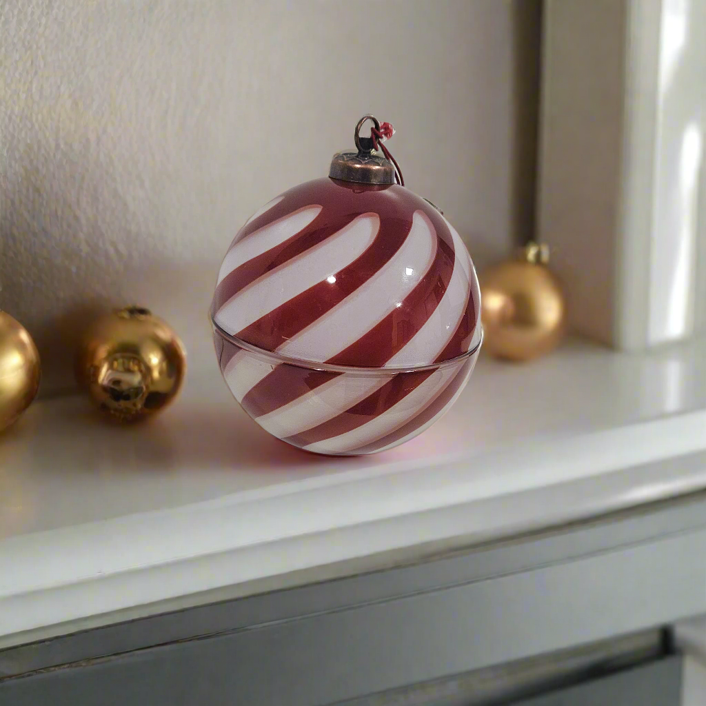 Christmas Ornament Candle